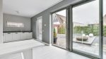Baie coulissante PVC : comment choisir une menuiserie performante pour son logement ?